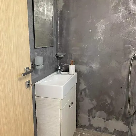 Tasos Bi Chrisi Ammoudia